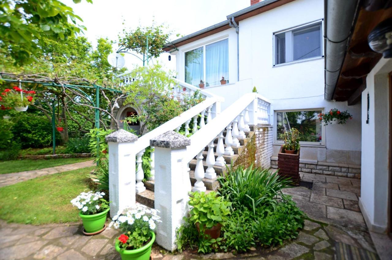 Apartment Amedea Kanfanar Ngoại thất bức ảnh